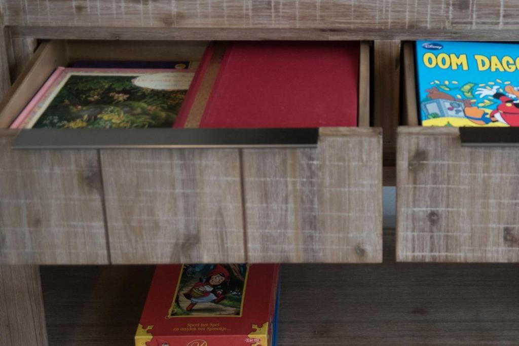 Groepsaccommodatie Kom In De Bedstee Sprookje Winterswijk Ngoại thất bức ảnh